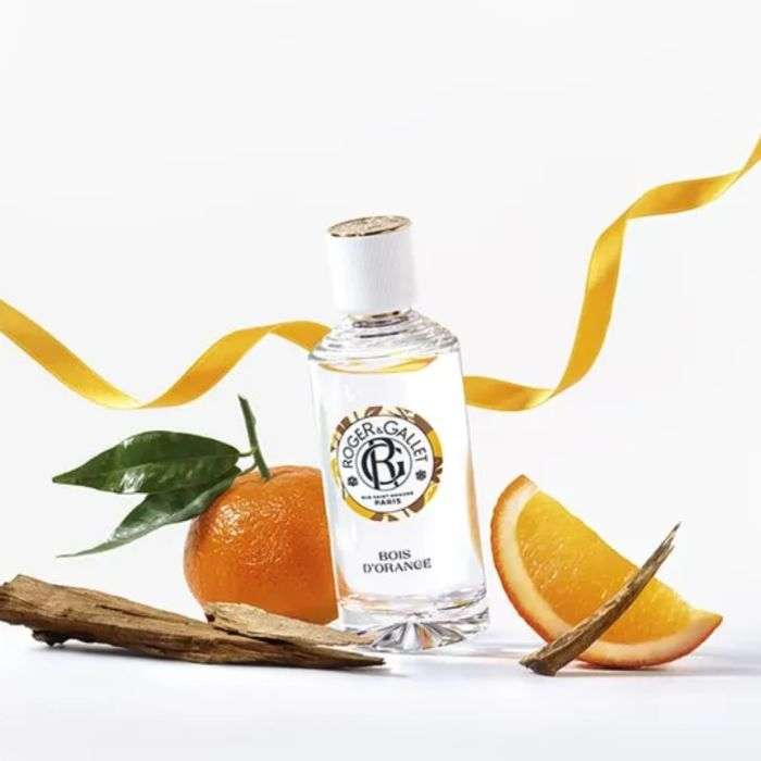 ROGER ET GALLET BOIS D'ORANGE Eau Parfumée Bienfaisante 100ml ROGER ET GALLET BOIS D'ORANGE Eau Parfumée Bienfaisante 100ml