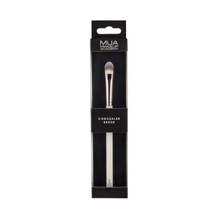 MUA FIRM KABUKI PINCEAU CONCEALER MUA FIRM KABUKI PINCEAU CONCEALER