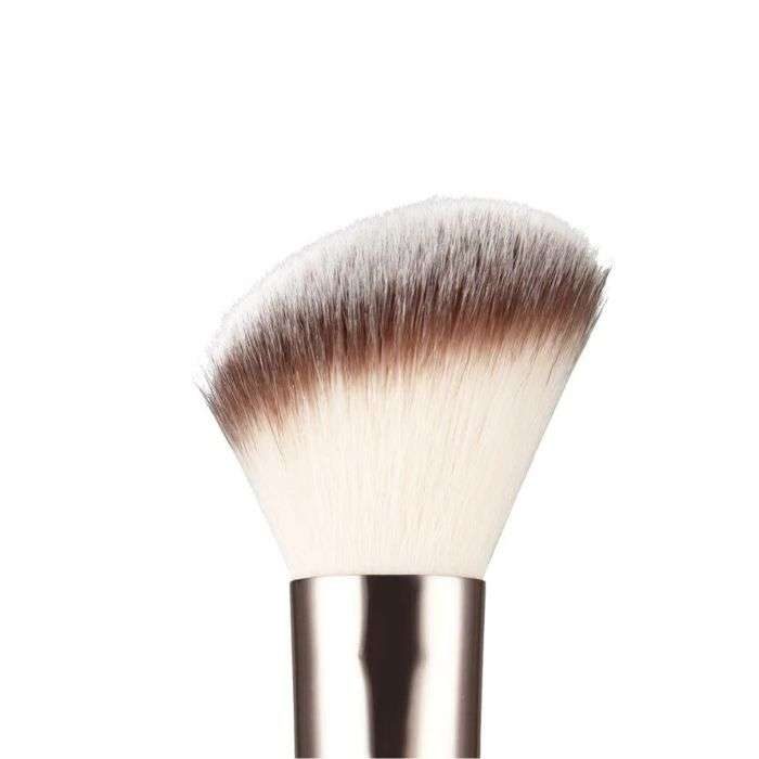 MUA PINCEAU BLUSH ET CONTOUR MUA PINCEAU BLUSH ET CONTOUR